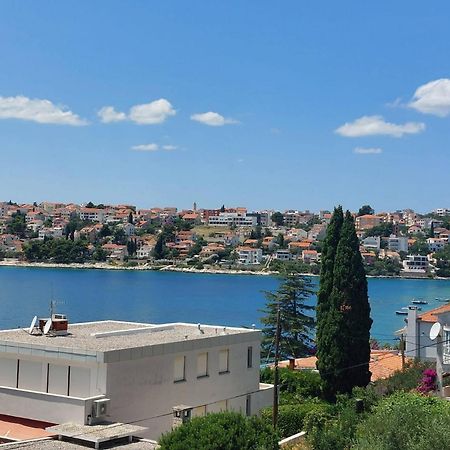 Apartments By The Sea Mavarstica, Ciovo - 2043 Трогир Екстериор снимка